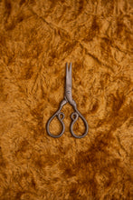 Load image into Gallery viewer, Ouroboros Scissors